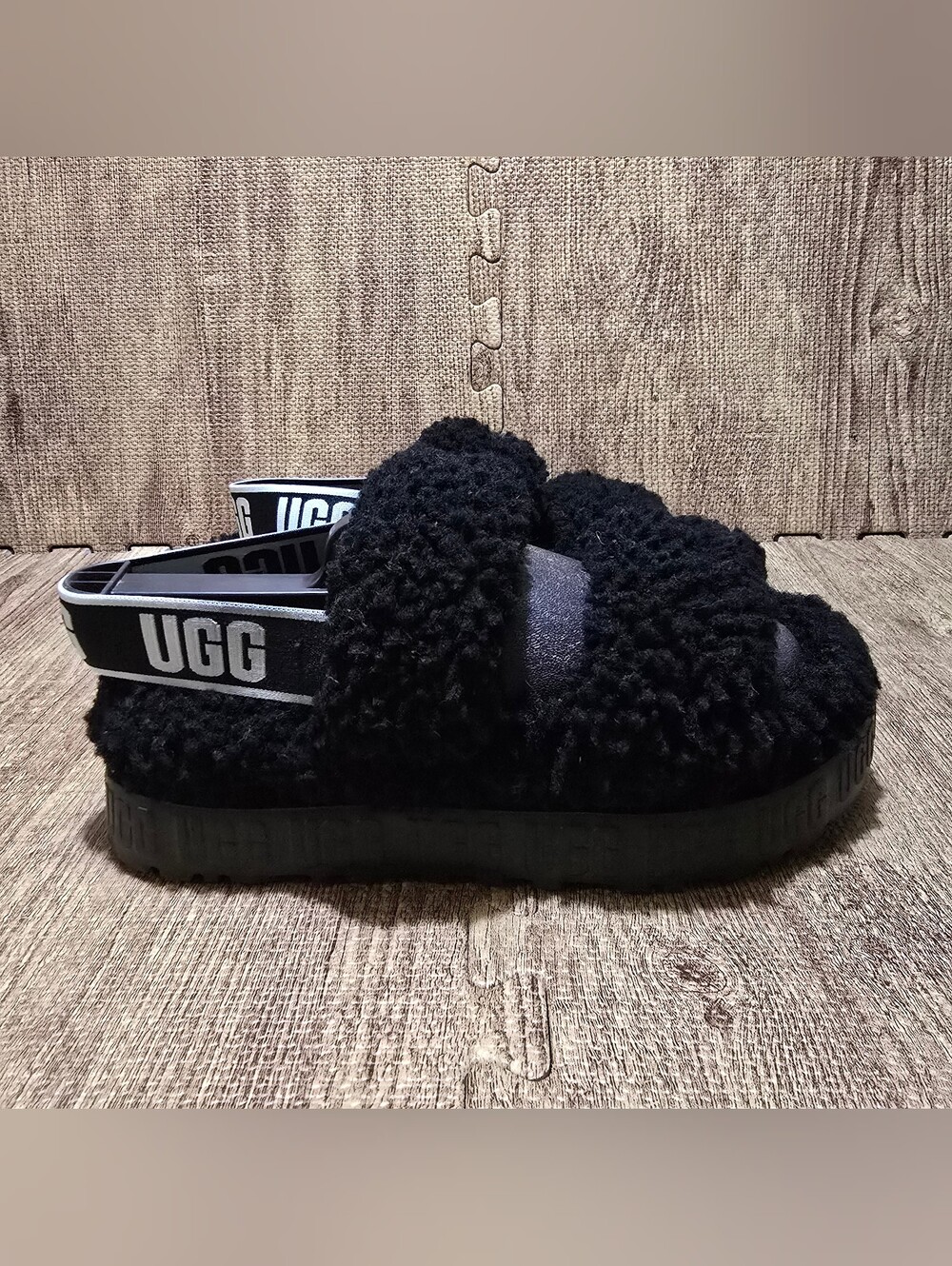 UGG Oh Fluffita Black Curly Sheepskin Platform Slide Sandals Women's Size 8 - Picture 5 of 10